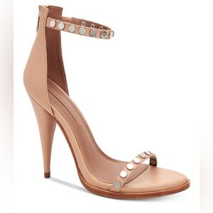 BCBGMaxazria Nude heels 7